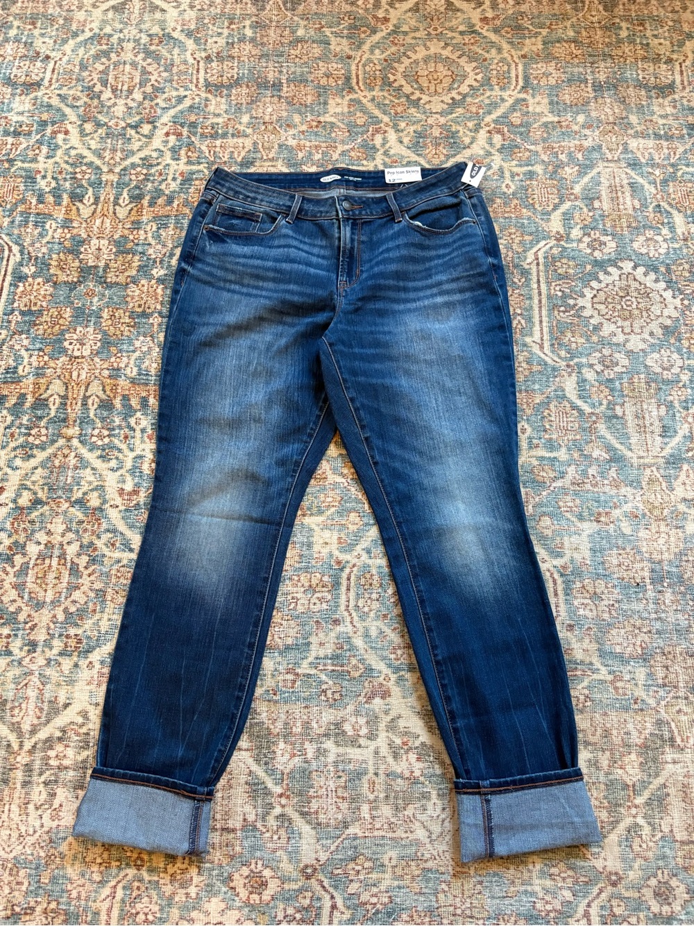 Old Navy Pop Icon Skinny mid-rise jeans
